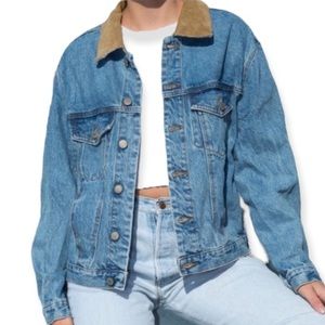Brandy Melville John Galt denim jacket oversized trucker style med wash size S